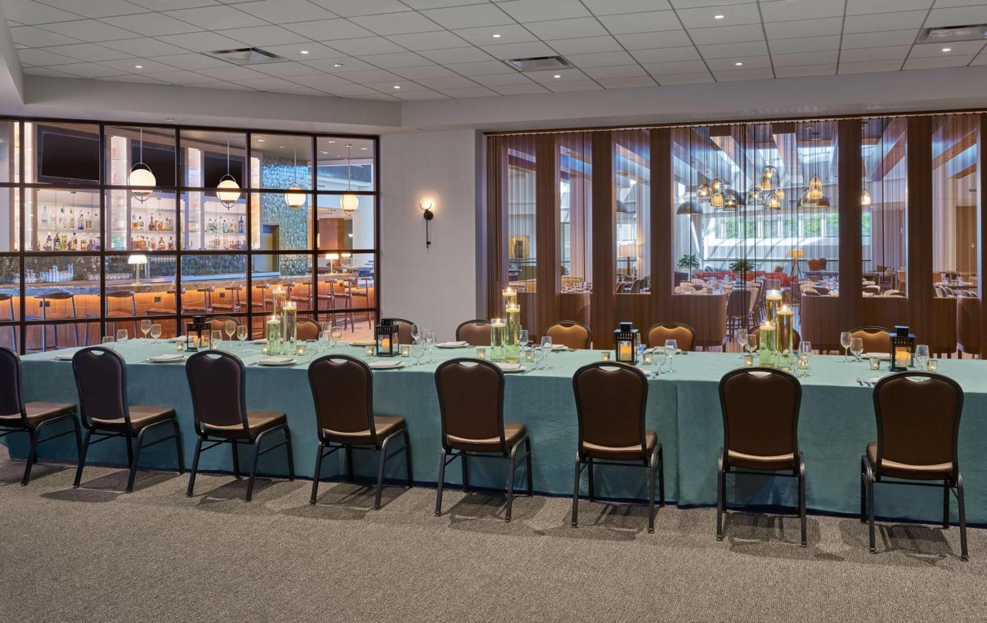 Hilton Atlanta Airport 4* College Park