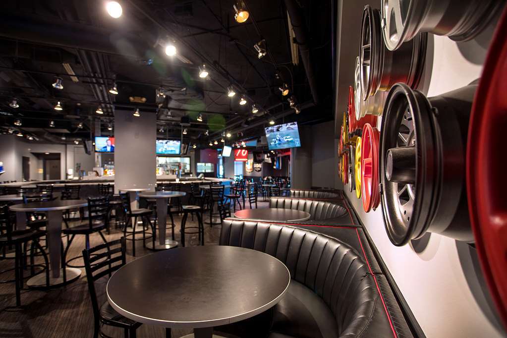 Hilton Atlanta Airport Hotel 4*