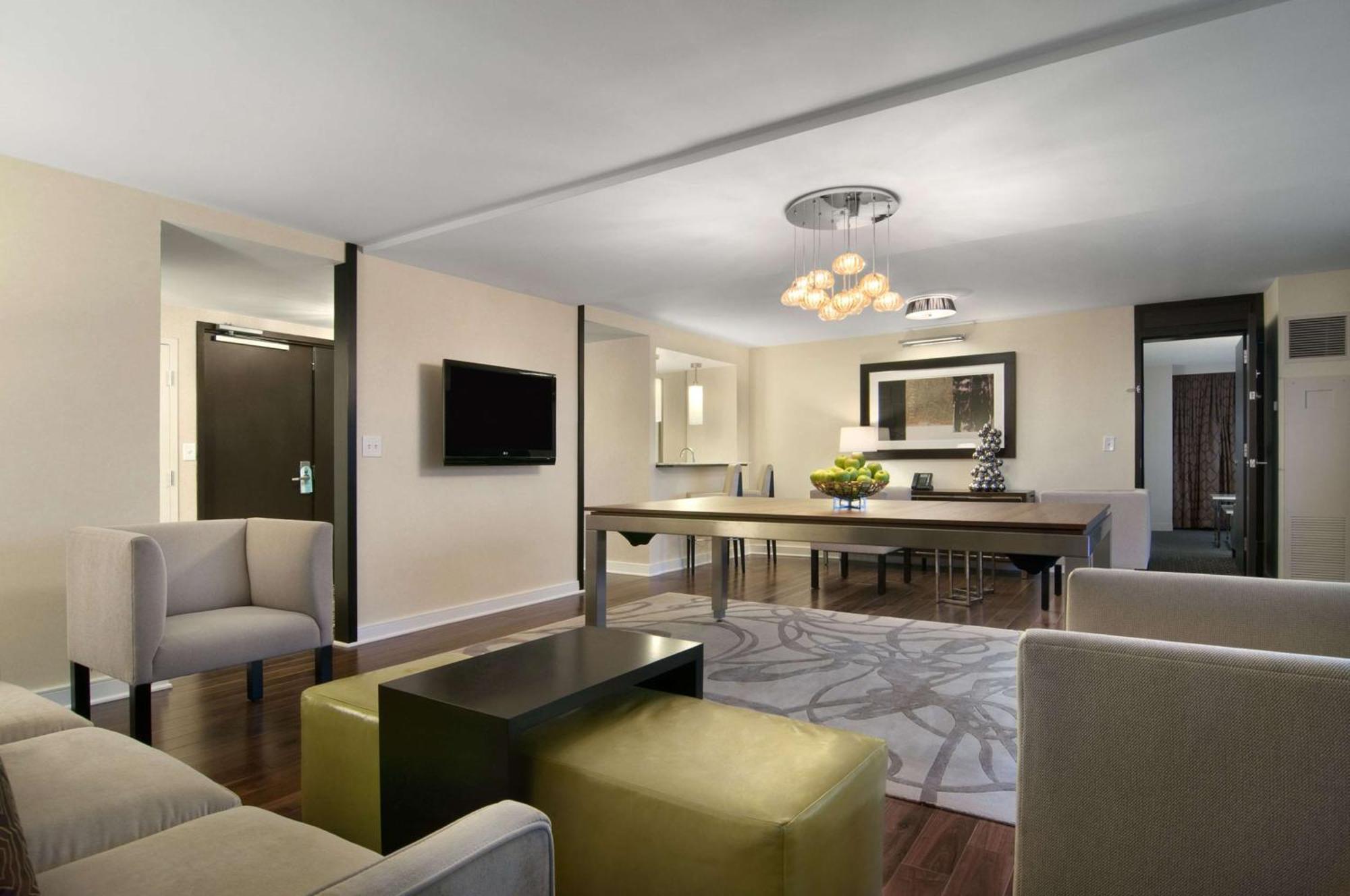 Hilton Atlanta Airport Hotel